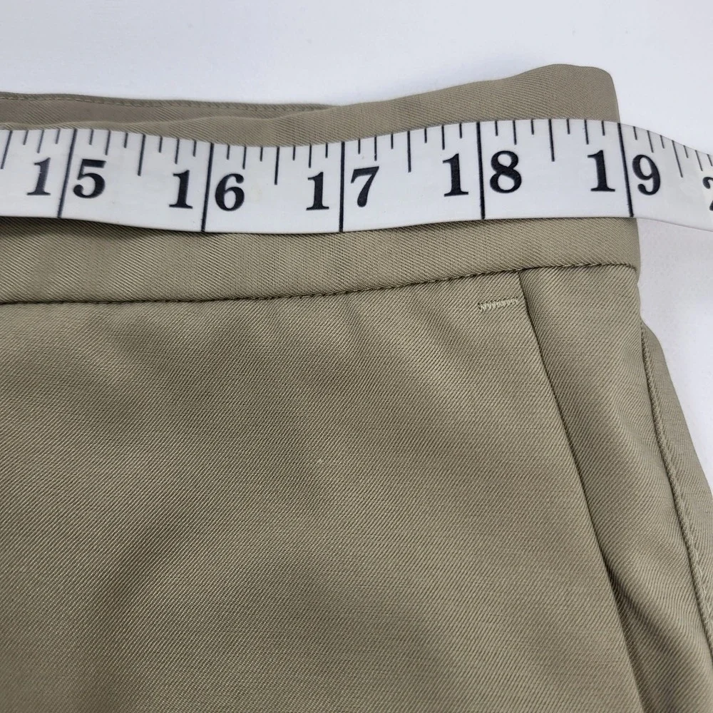 Nike Dri-FIT Men's Golf Cinco Shorts Size 36 Beige Outdoor Active flat front